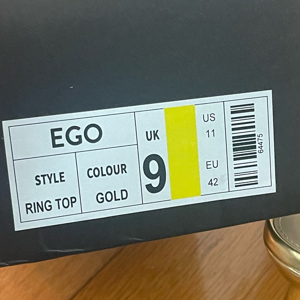 New with Box EGO Ring Top Gold Strappy Heels - Picture 11 of 15